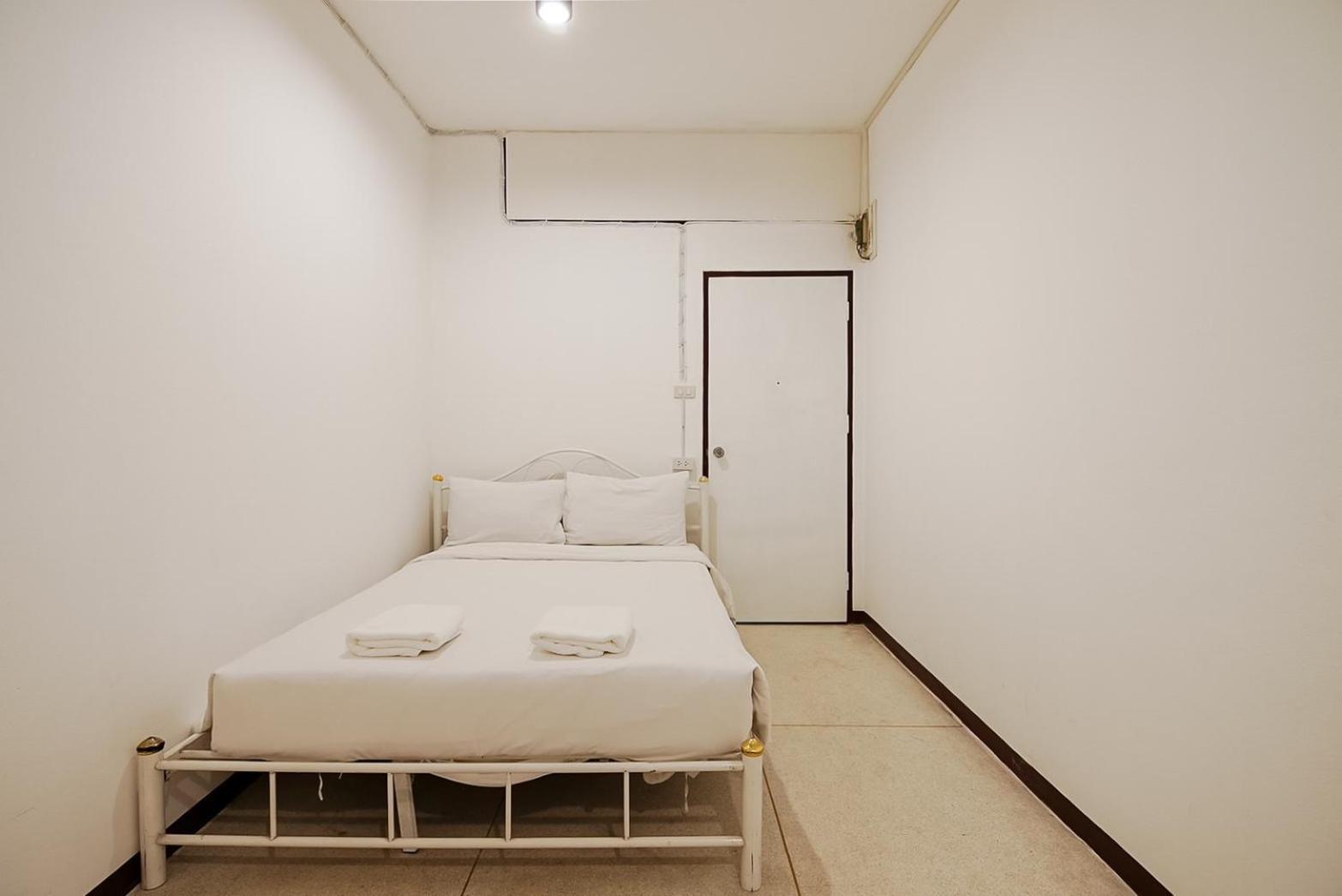 Go Inn Asiatique - Charoen Krung Godown Экстерьер фото